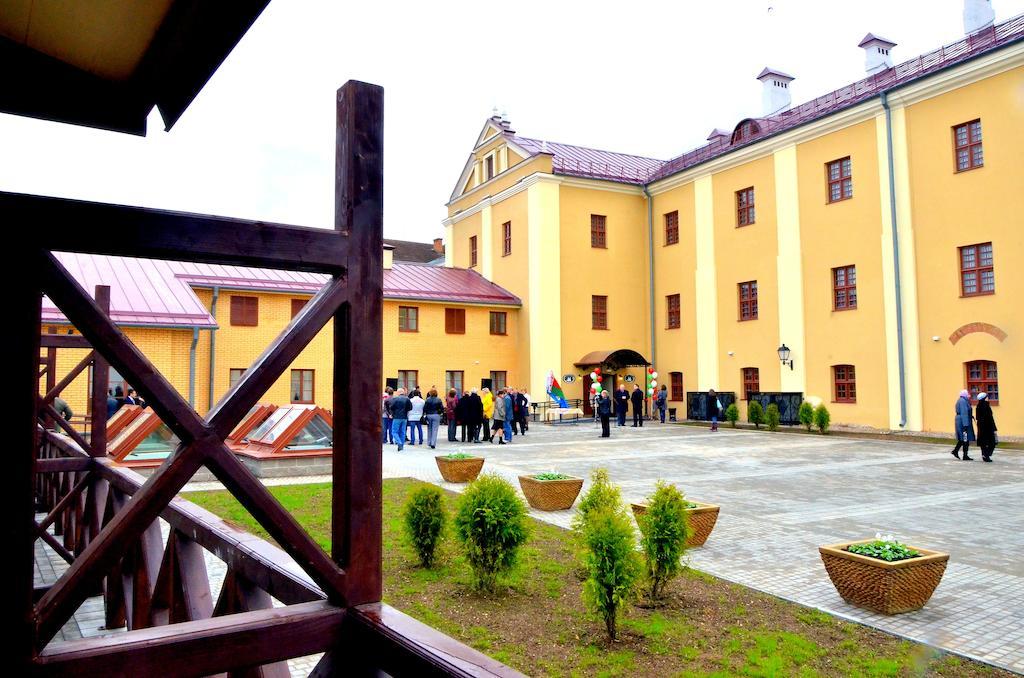 Hotel Monastyrski Minsk City Centre Екстер'єр фото
